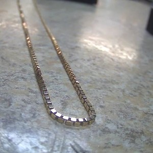 Yellow Gold Box Chain 7.94g/10kt 