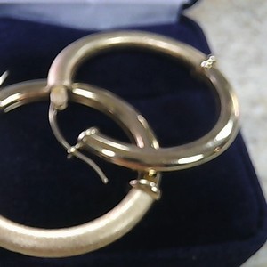 10k 3.48g goop earings 
