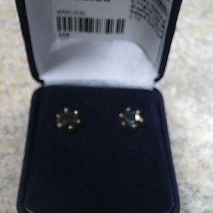 Yellow Gold Select Earrings > 2.14g/14kt 