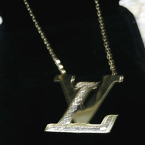 Gold Necklace 3.6g/18kt "LV"
