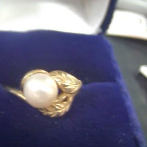 10k 3.02g yg pearl ring 
