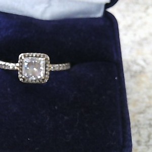 14k 2.39g crystal ring  
