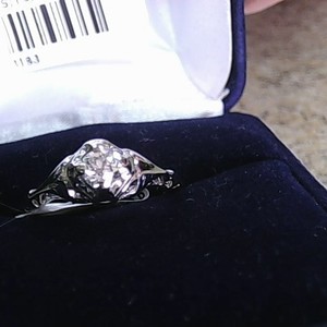 V-11 White Gold Select Ring > 14kt 1.7g