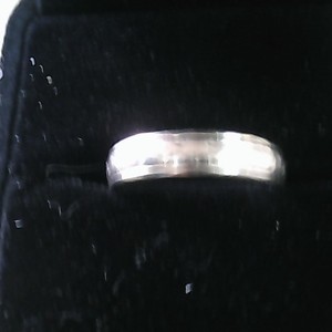 White Gold Band Ring 2.79g/14kt 