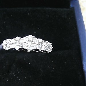 White Gold Cluster Ring 4.33g/10kt 