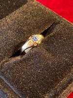 Size 4 Gold Ring 10k 1.1g 
