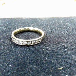 White Gold Ring 2.97g/14kt 