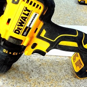 dewalt  dcd777