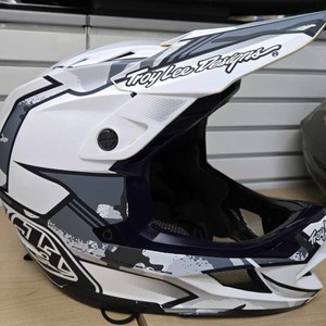Troy Lee Designs D4 Composite MIPS