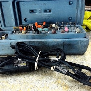 Dremel Multi pro w/ attachments and flex shaft