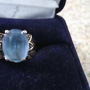 Gold Ring 4.37g/10kt topaz ring 