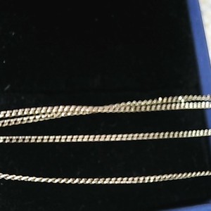 Gold Box Necklace 10k 1.95g  