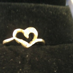 Female Yellow Gold Ring 1.29g/10kt 