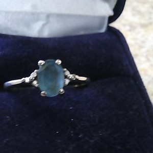 10k 1.79g blue stone ring 