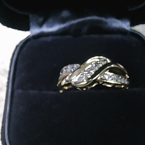 Female Gold Select Ring > 2.32g/10kt 