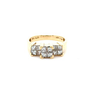  14kt Yellow Gold 1 cttw Diamond Cluster Ring